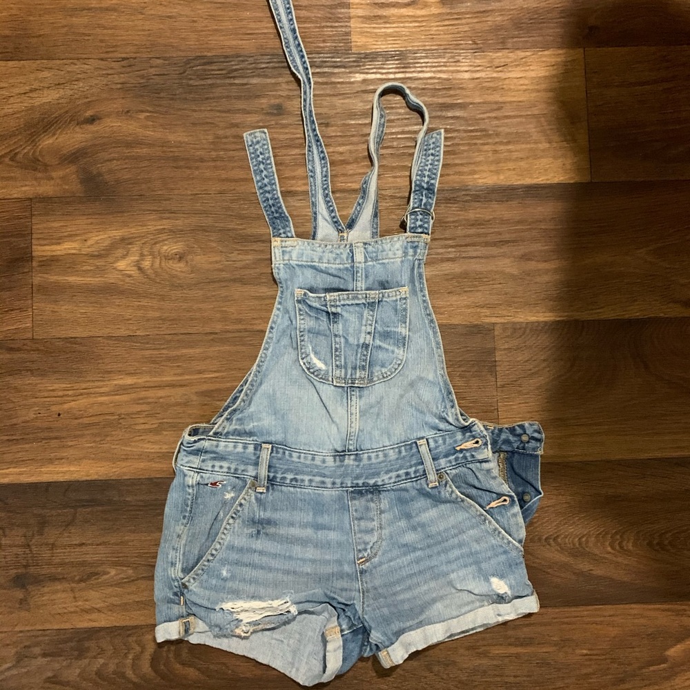 Hollister overall shorts